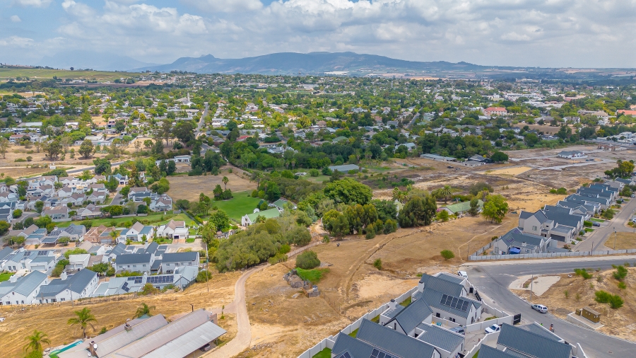 1 Bedroom Property for Sale in Wellington Central Western Cape